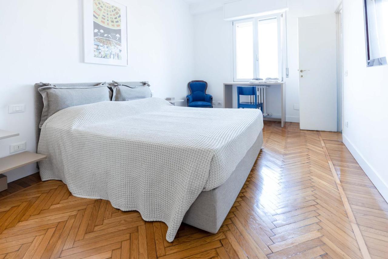 Milan Flat 5 Min From Duomo With Park For Small Cars ภายนอก รูปภาพ