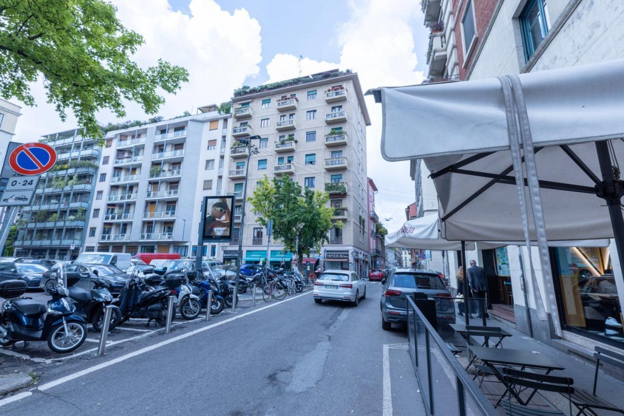 Milan Flat 5 Min From Duomo With Park For Small Cars ภายนอก รูปภาพ